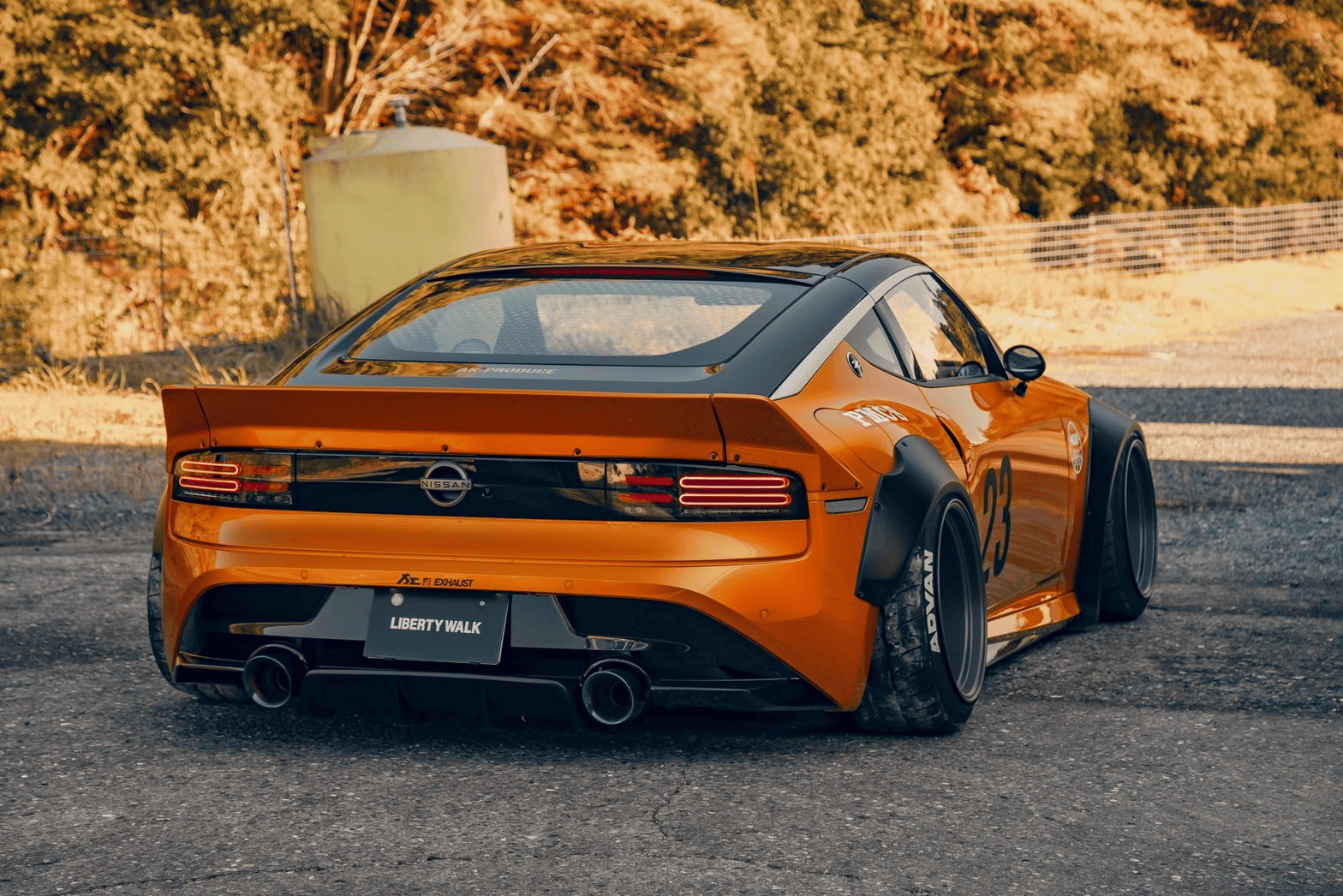 Dodge Challenger обвес Liberty walk