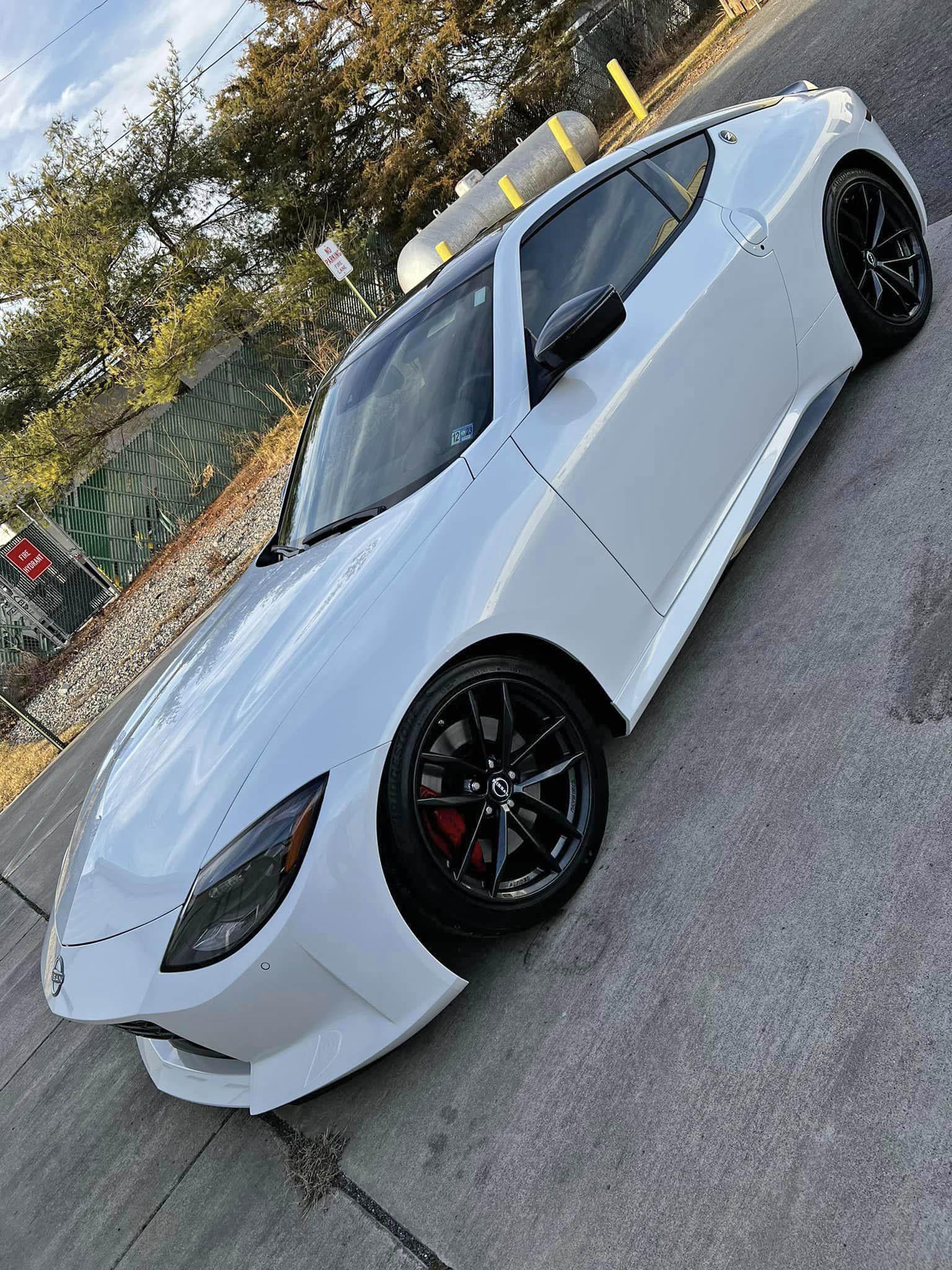 lowered-2023-nissan-z-h-r-lowering-springs-1-jpg.jpg