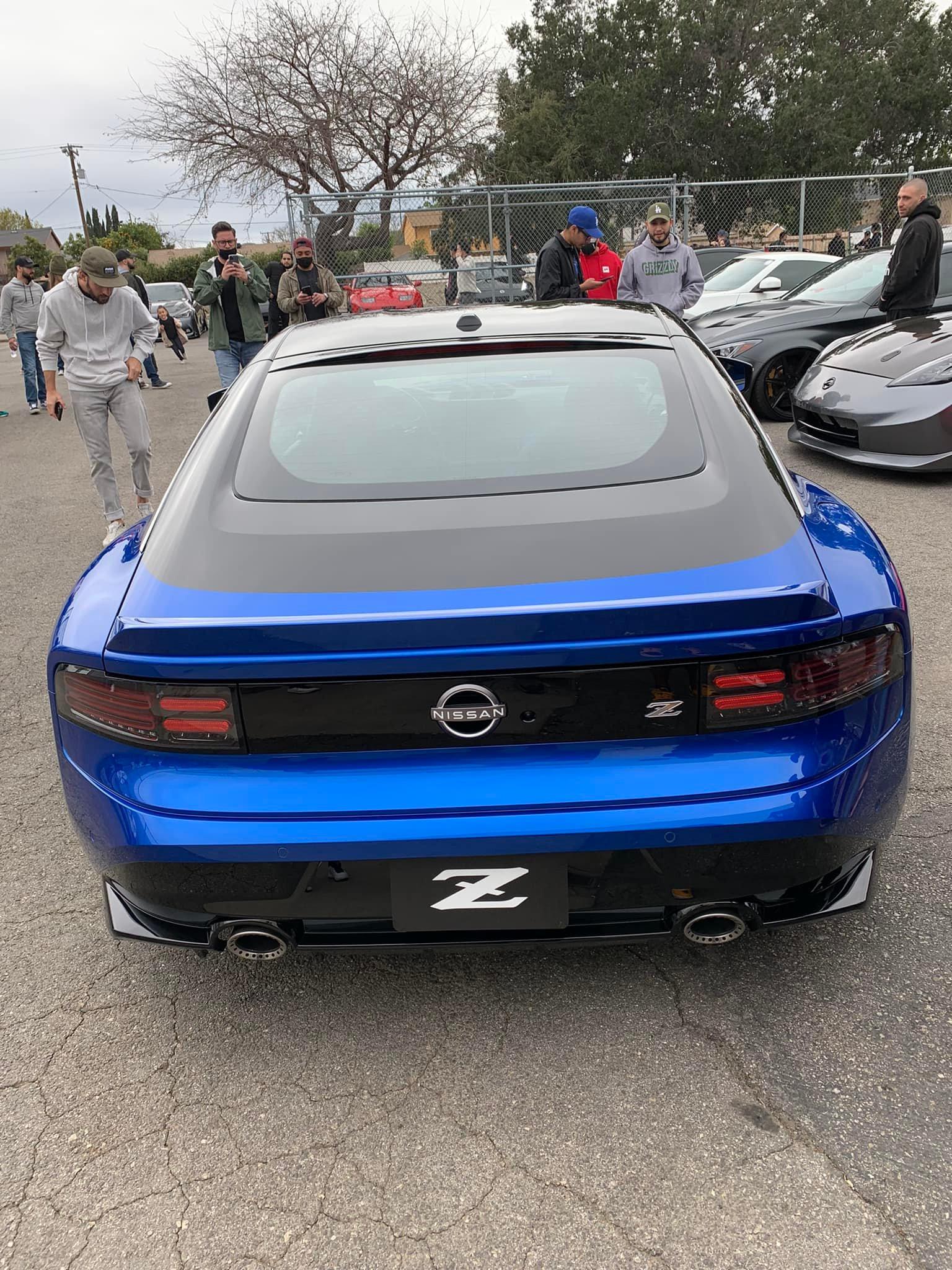 Seiran Blue Nissan Z 4.jpg