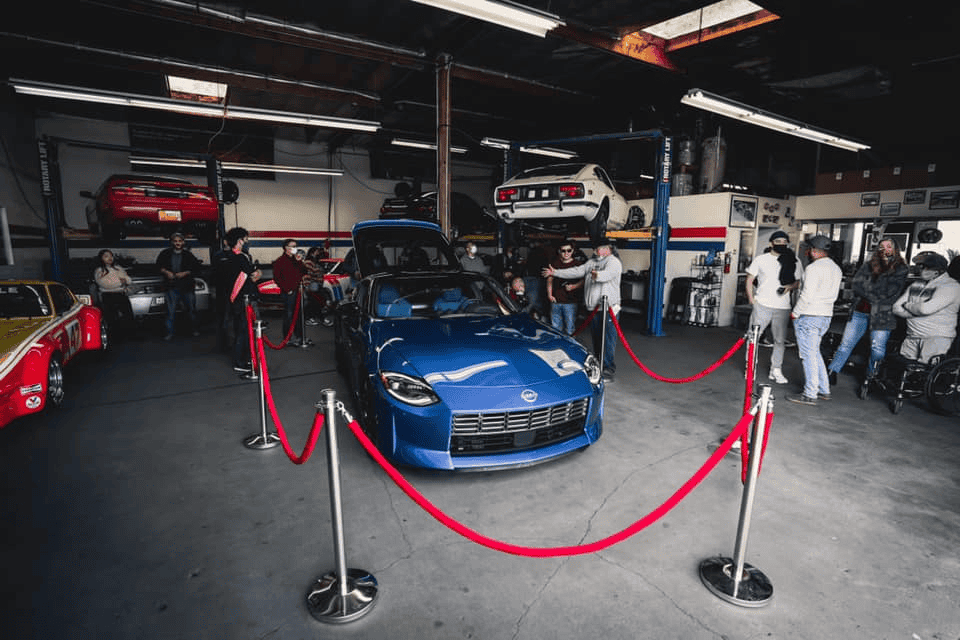 Serian Blue 2023 Nissan Z Coupe 20.png