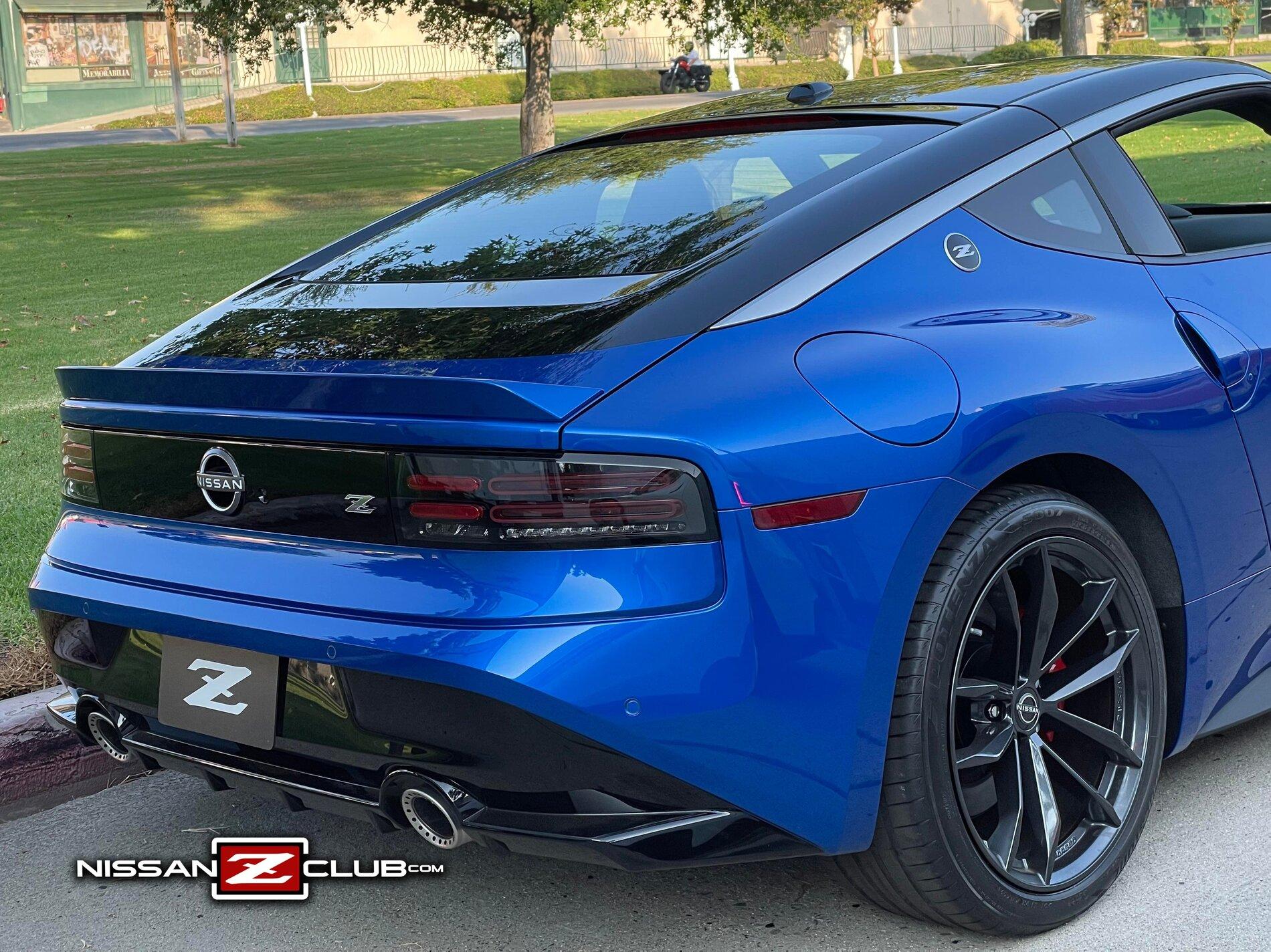 Serian Blue 2023 Nissan Z spotted 4.jpg