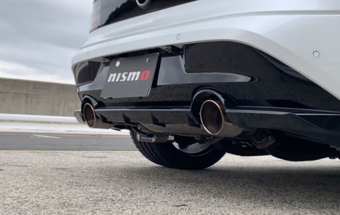 Nismo Sports Exhaust for Z -- sound clip video (Japanese)
