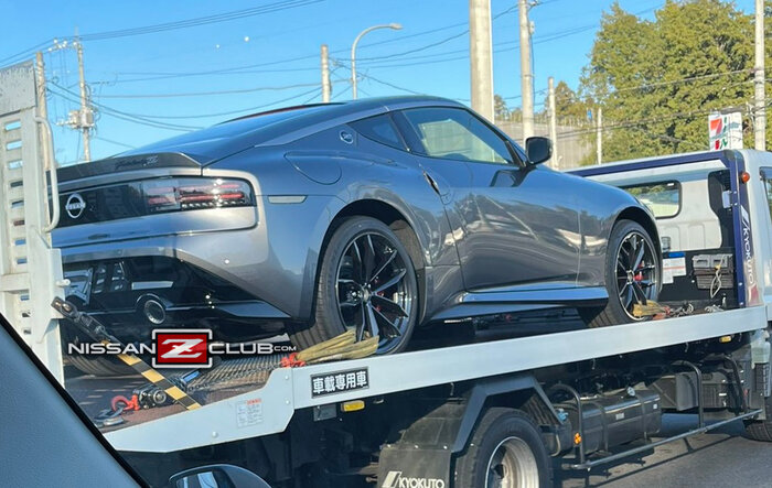 2023 Nissan Z spotted with Fairlady Z badge
